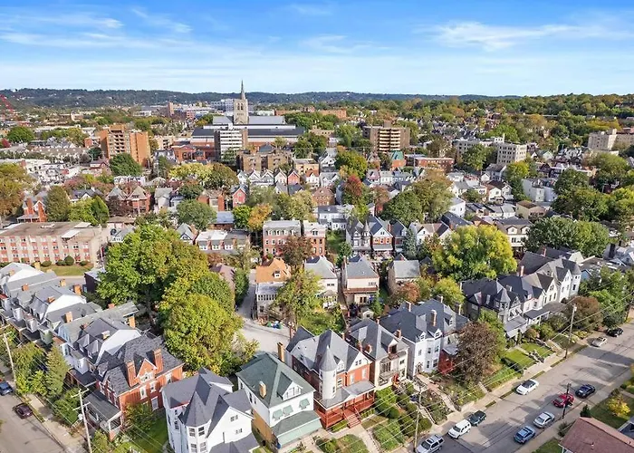 Shadyside, !4 Stylish And With Free Parking * Pittsburgh